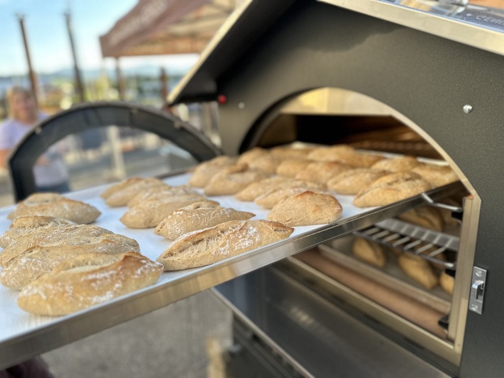 Backworkshop Sauerteig Brot und Weckerl im Holzbackofen – Bild 7